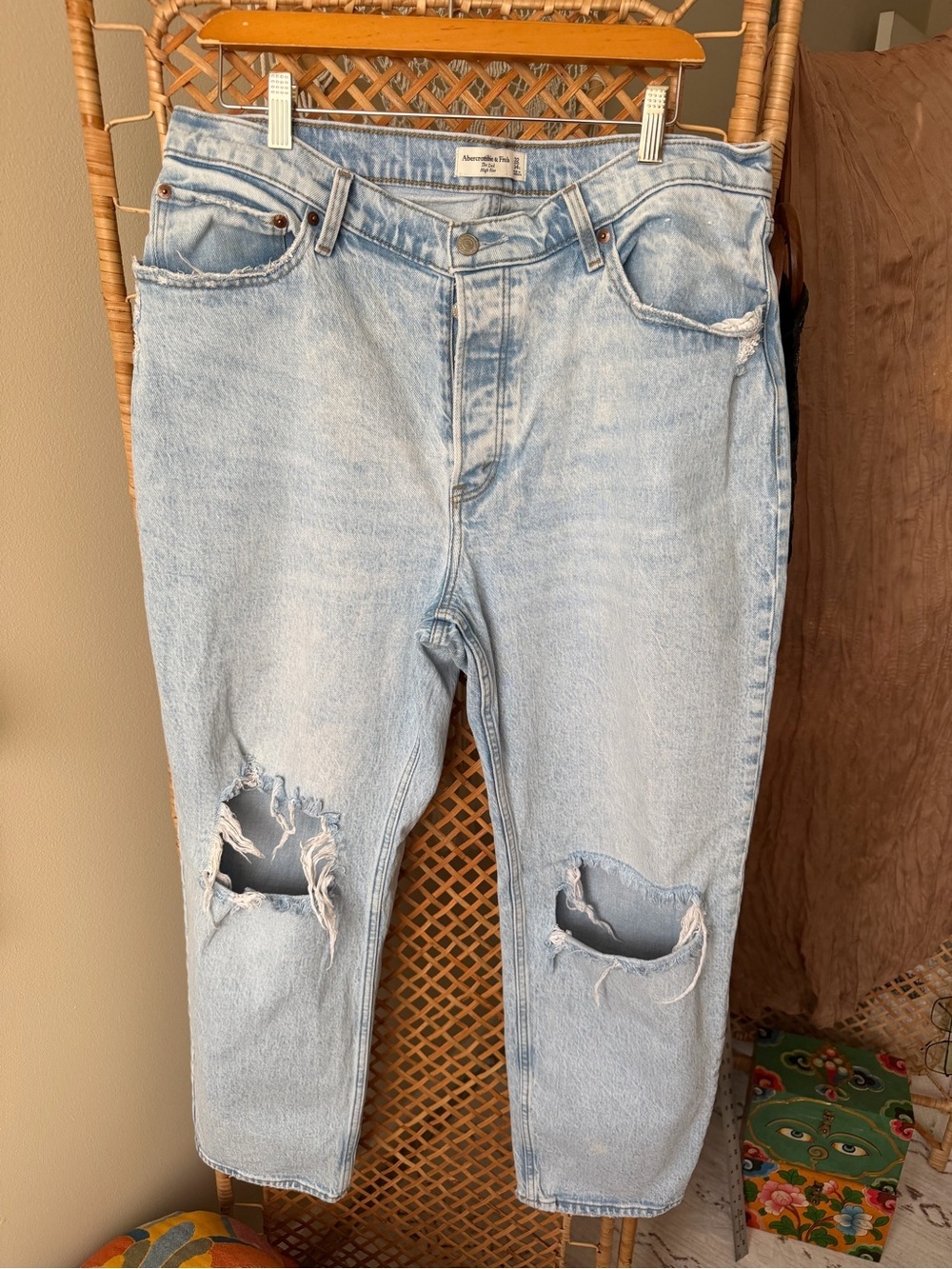 Abercrombie & Fitch Light Blue The Dad High Rise Relaxed Ripped Jeans